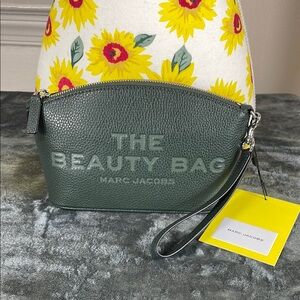 Marc Jacobs Ivy Green Leather Cosmetic Bag